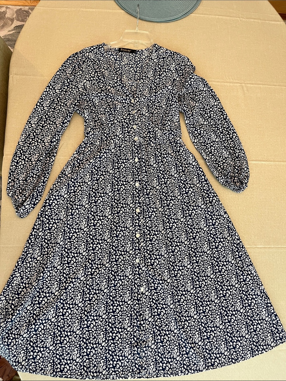 Elegant Navy Floral Button-Front Long-Sleeve Midi Dress